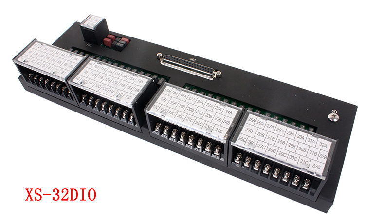 XS-32DIO  ����ݔ��ݔ����